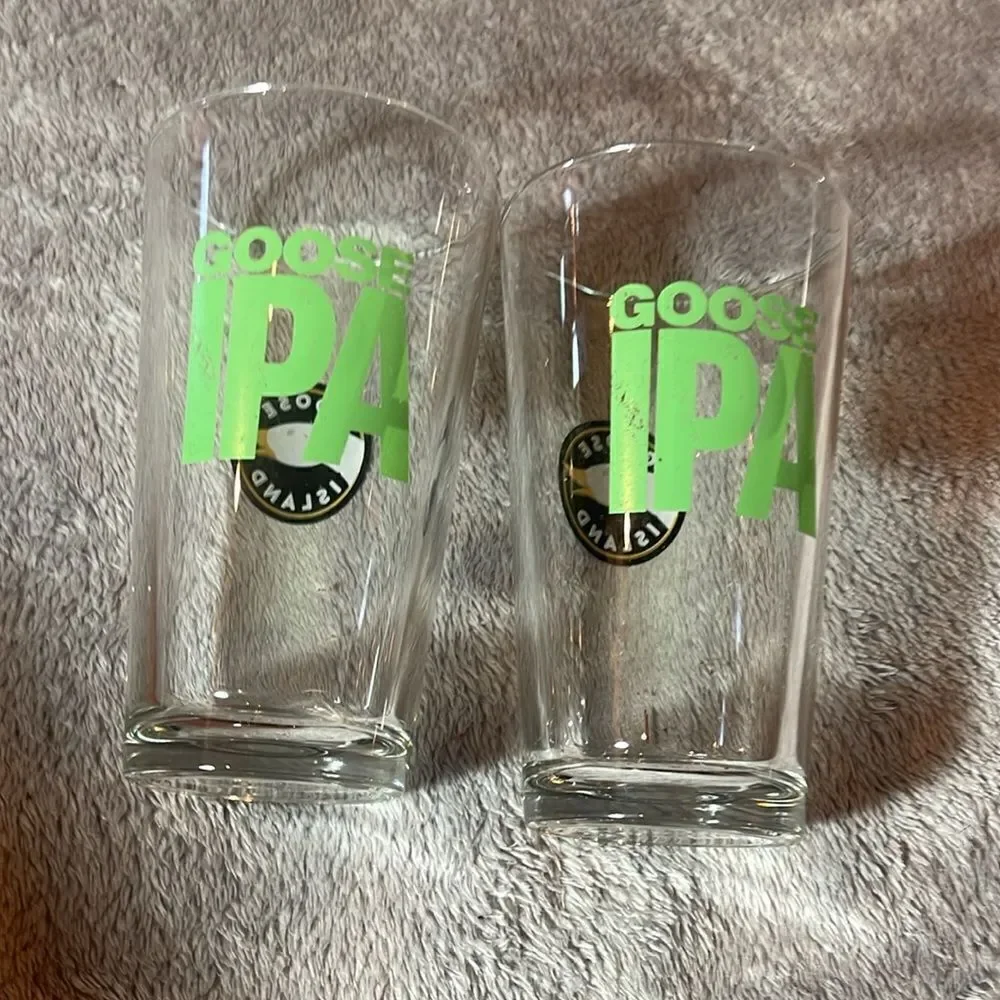 Goose island IPA glasses